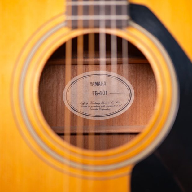 گیتار آکوستیک یاماها Yamaha FG-401 1970's Acoustic Guitar - تصویر 3