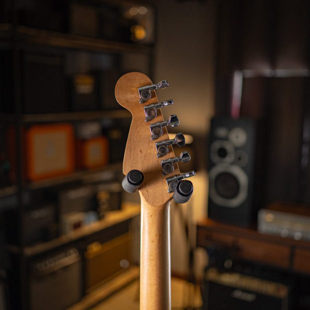 گیتار الکتریک ویژن Vision White Stratocaster SSS - تصویر 6