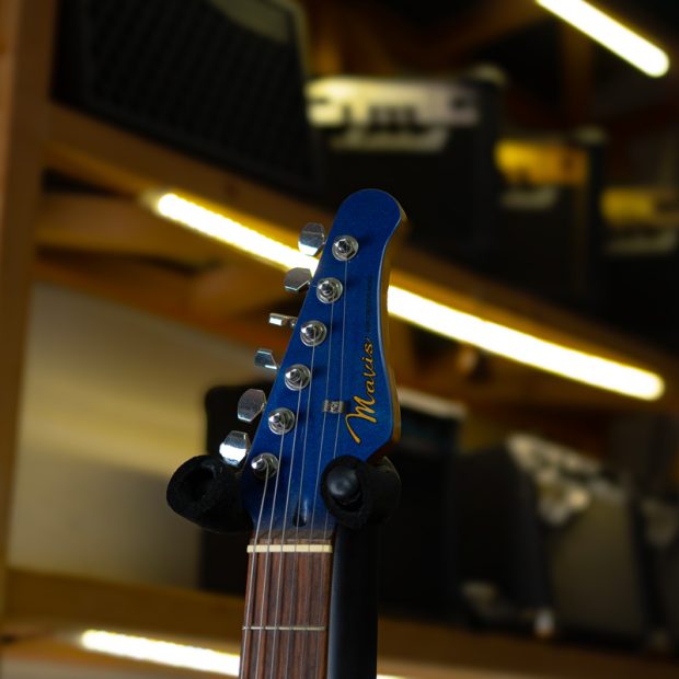 گیتار الکتریک مِیویس Mavis MST-200 Stratocaster 2000`s Metallic Blue - تصویر 4