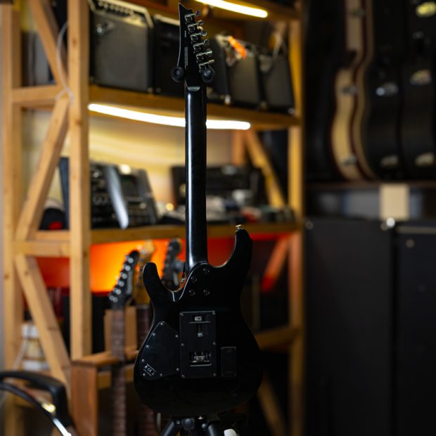 گیتار الکتریک آیبانز Ibanez Premium S920E / S920-BK  Black - تصویر 8