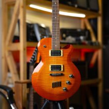 گیتار الکتریک یاماها Yamaha AES620 Honeyburst