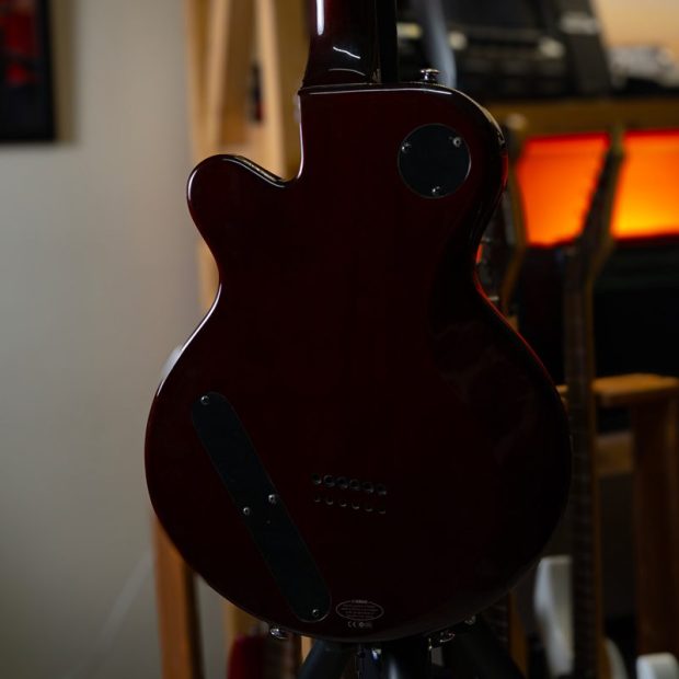 گیتار الکتریک یاماها Yamaha AES620 Honeyburst - تصویر 3
