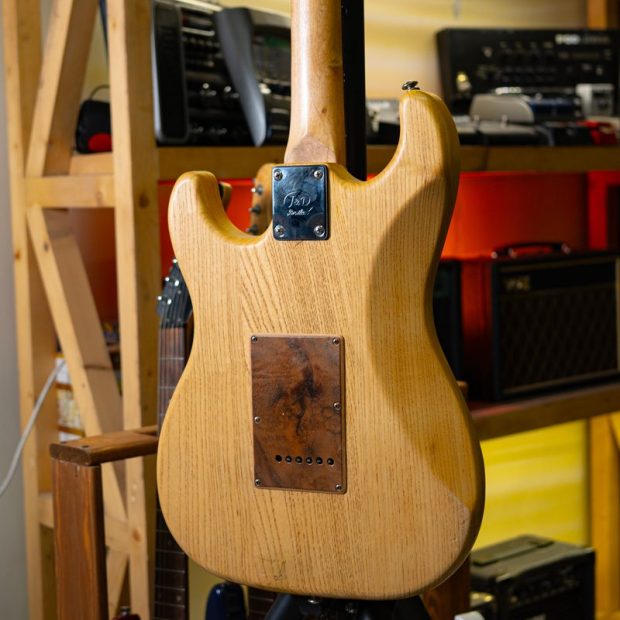 گیتار الکتریک جِی اند دی J&D Luthiers 'HSS' ST-Style (Natural) Custom - تصویر 3