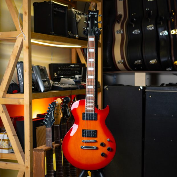 گیتار الکتریک آیبانز Ibanez Standard ART120-CRS Cherry Sunburst - تصویر 5