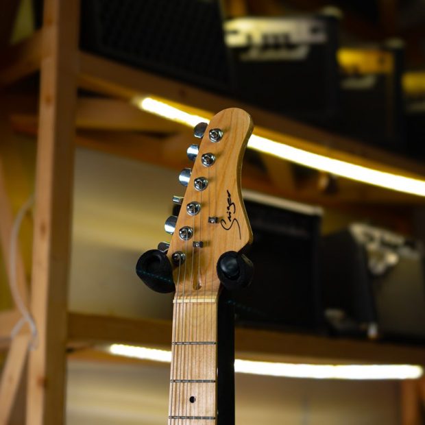 گیتار الکتریک اِسمیجِر Smiger LG2 S Style Electric Guitar Black - تصویر 6