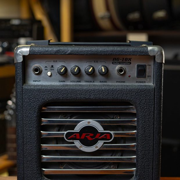 امپ گیتار الکتریک آریا Aria AG-10x (With Overdrive) - تصویر 2