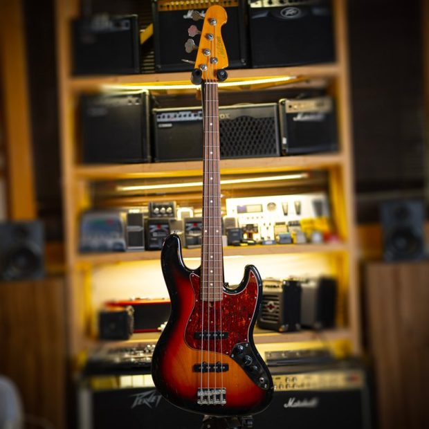 گیتار بیس لِیدبَک Laid Back Bass Guitar - تصویر 6