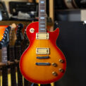 گیتار الکتریک لِجِند Legend Les Paul