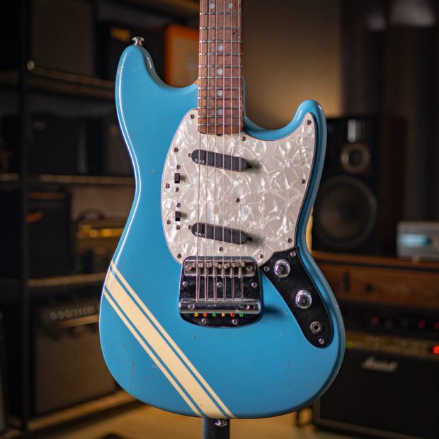 GE8117-pacoguitar-2-1 گیتار الکتریک فرِشِر Fresher Mercury Blue 1970s - تصویر 1