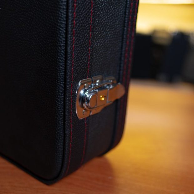 هارد کیس الکتریک چرم Rectangular Electric Guitar Hardcase - تصویر 9