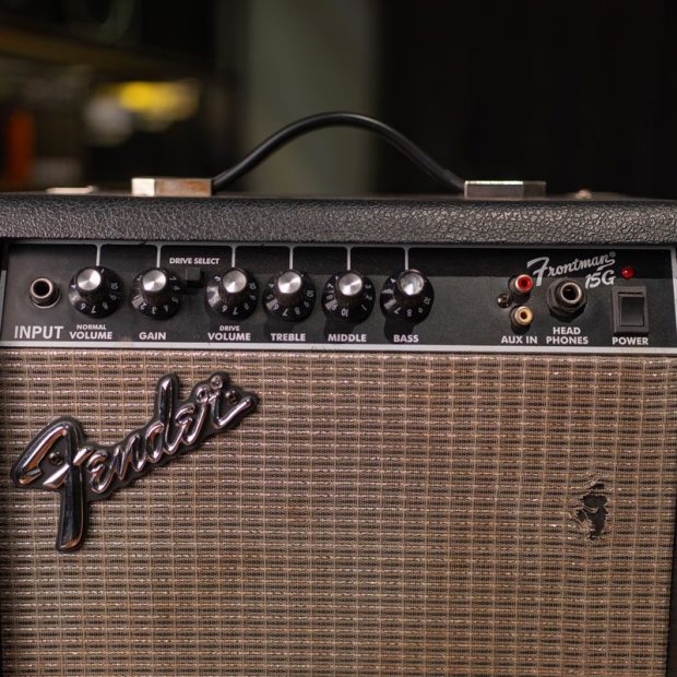 امپ گیتار الکتریک فندر Fender frontman 15g - تصویر 3