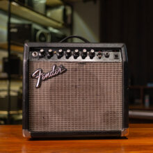 امپ گیتار الکتریک فندر Fender Frontman 15R
