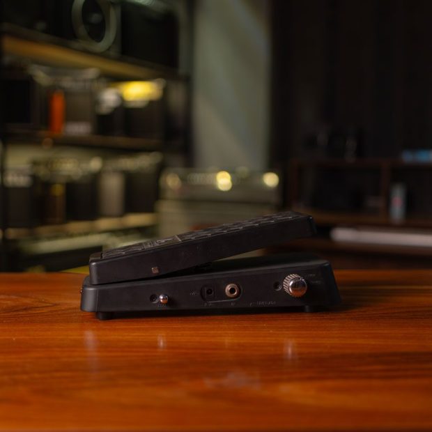 پدال واه گیتار الکتریک بهرینگر Behringer Hellbabe Wah - تصویر 1