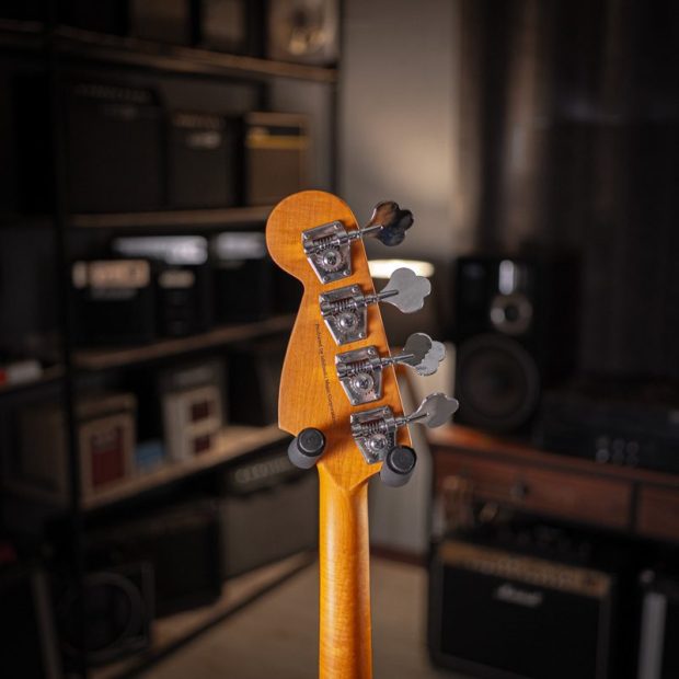 گیتار بیس مِیویس Mavis Sunburst Jazz Bass - تصویر 4