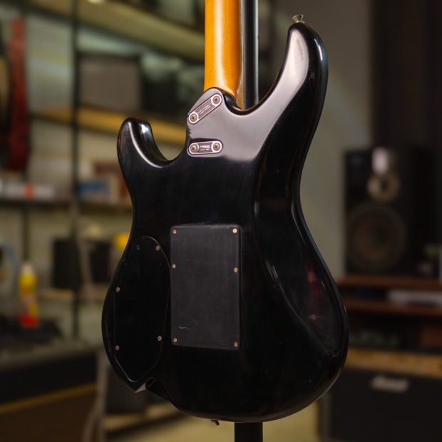 گیتار الکتریک یاماها Yamaha session 520 MIJ Floyd Rose - تصویر 4