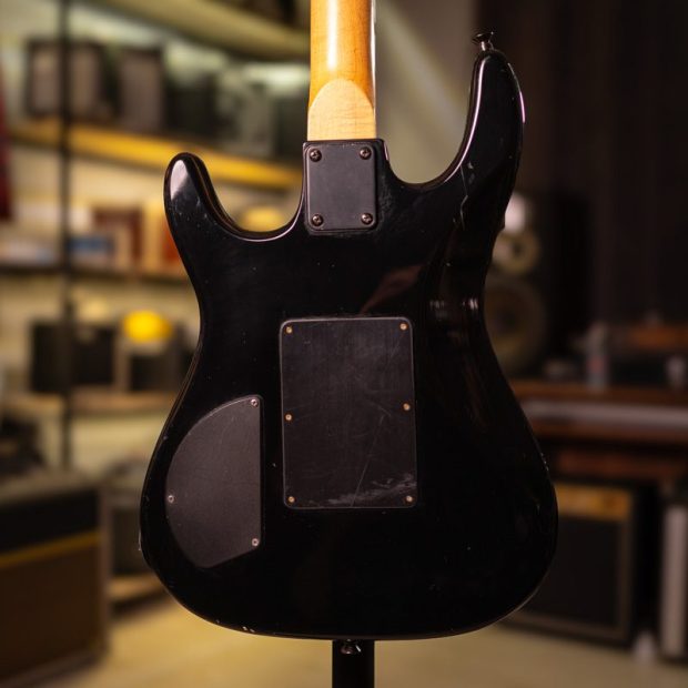 گیتار الکتریک یَبو Yabo Electric Guitar - تصویر 6