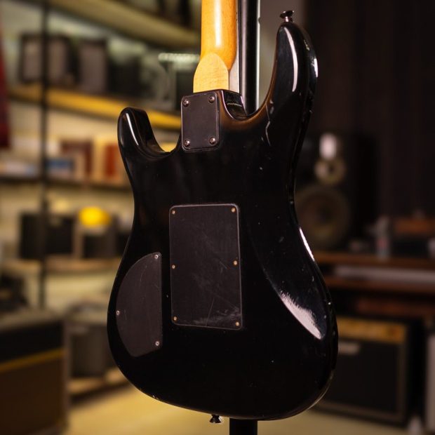 گیتار الکتریک یَبو Yabo Electric Guitar - تصویر 7