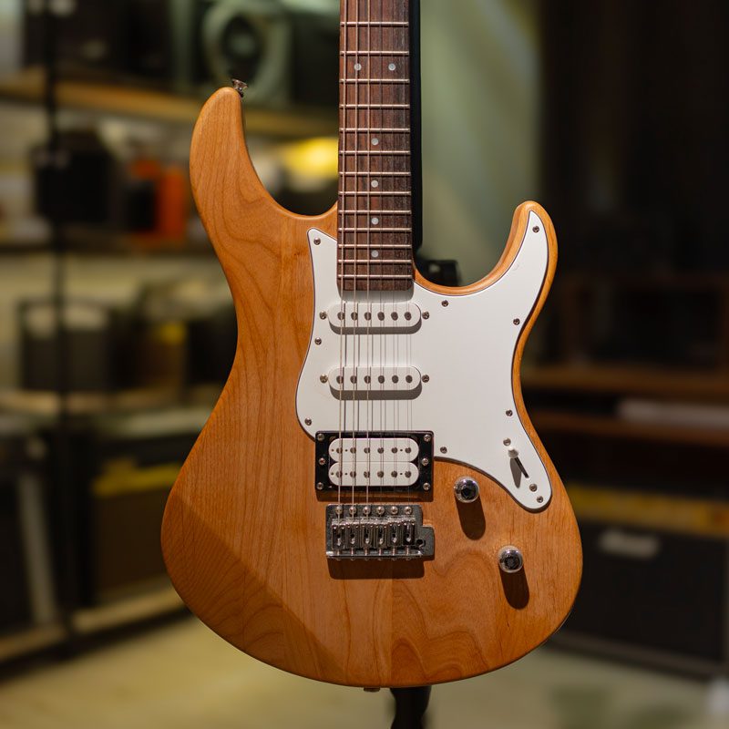 GE8155-pacoguitar-1 گیتار الکتریک یاماها Yamaha pacifica 112v - Image 1