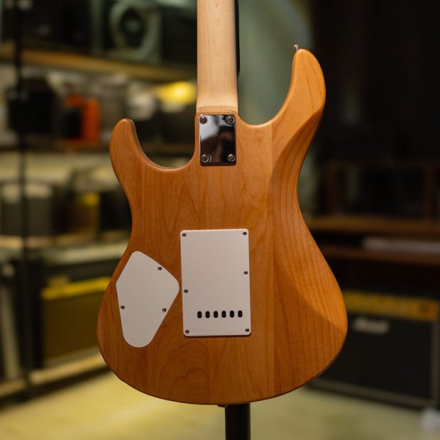 گیتار الکتریک یاماها Yamaha pacifica 112V - تصویر 3