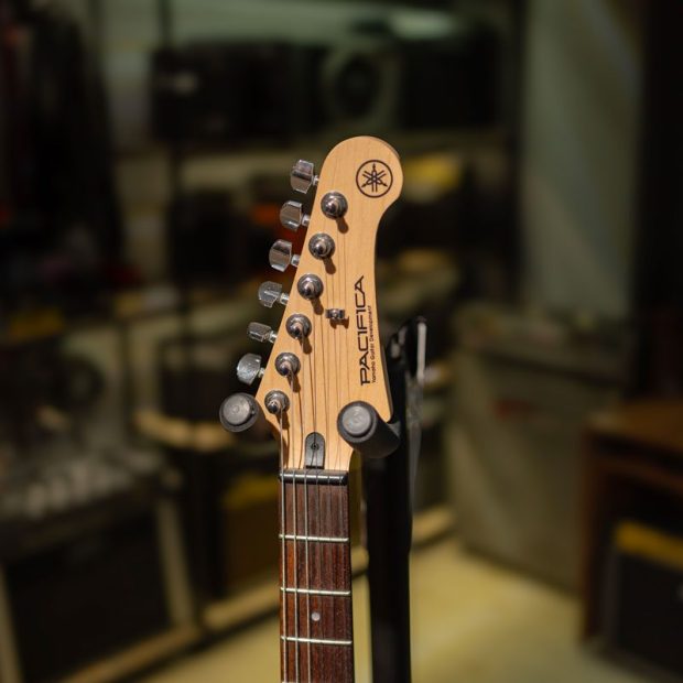 گیتار الکتریک یاماها Yamaha pacifica 112V - تصویر 4