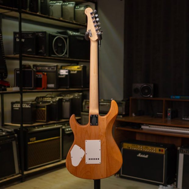 گیتار الکتریک یاماها Yamaha pacifica 112V - تصویر 7