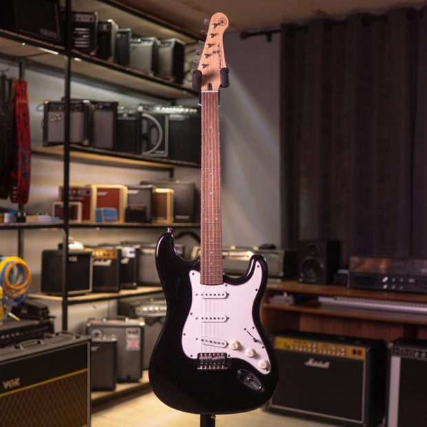 گیتار الکتریک یاماها Yamaha Pacifica 012 - تصویر 7