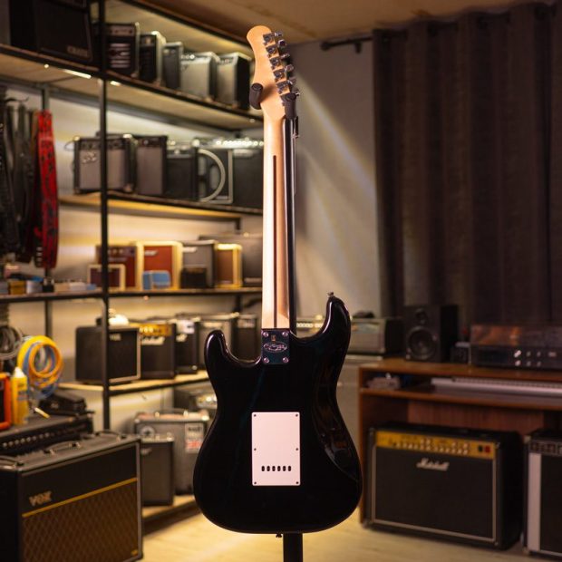 گیتار الکتریک اِستَگ Stagg T300 Stratocaster - تصویر 9