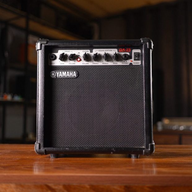 امپ گیتار الکتریک یاماها YAMAHA GA-15 - تصویر 1