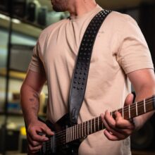 استرپ گیتار استاددار (بلند) Guitar Strap Studded