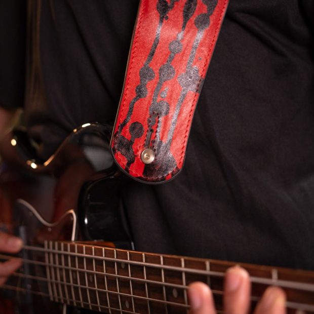 استرپ گیتار چرم اسپلتر Splatter Black Red Guitar Strap - تصویر 3