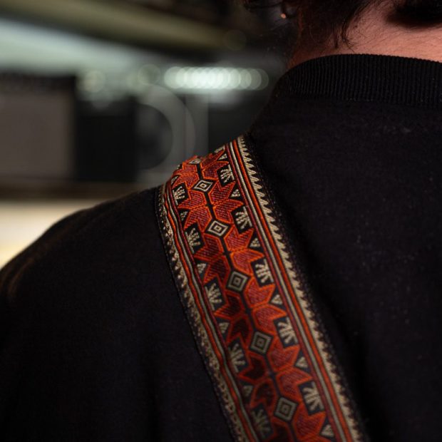 استرپ گیتار نیمه چرم راگ Rug Guitar Strap - تصویر 3