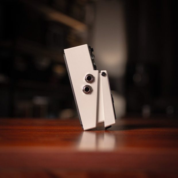 افکت گیتار الکتریک باس BOSS Chromatic Tuner - تصویر 4