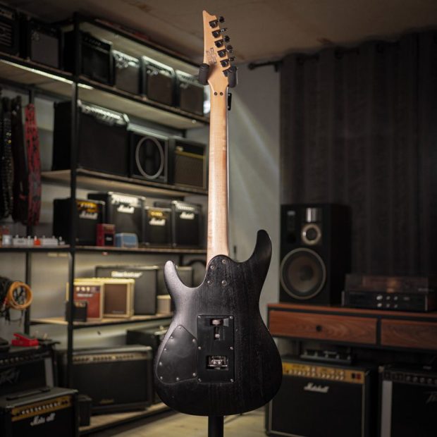 گیتار الکتریک آیبانِز IBANEZ S320 - تصویر 8