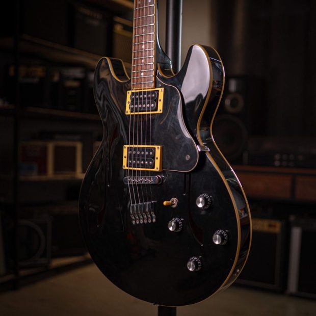 گیتار الکتریک یاماها Yamaha SA-500 Black Semi Hollow - تصویر 2