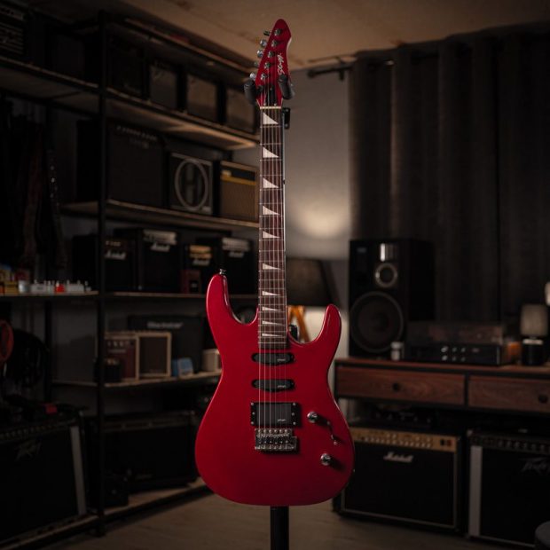 گیتار الکتریک اِستَگ Stagg Superstrat HSS Candy Apple Red - تصویر 7