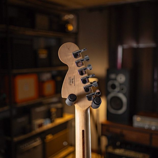 گیتار الکتریک فندر Fender Squier Strat HH Dark Pink - تصویر 6