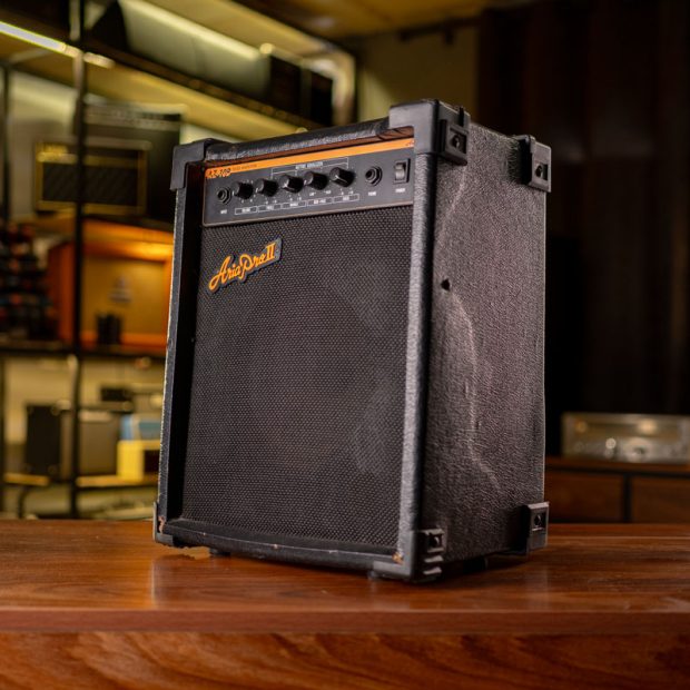 امپ گیتار بیس آریا پرو Aria Pro II AZ-10B Bass Amp - تصویر 2