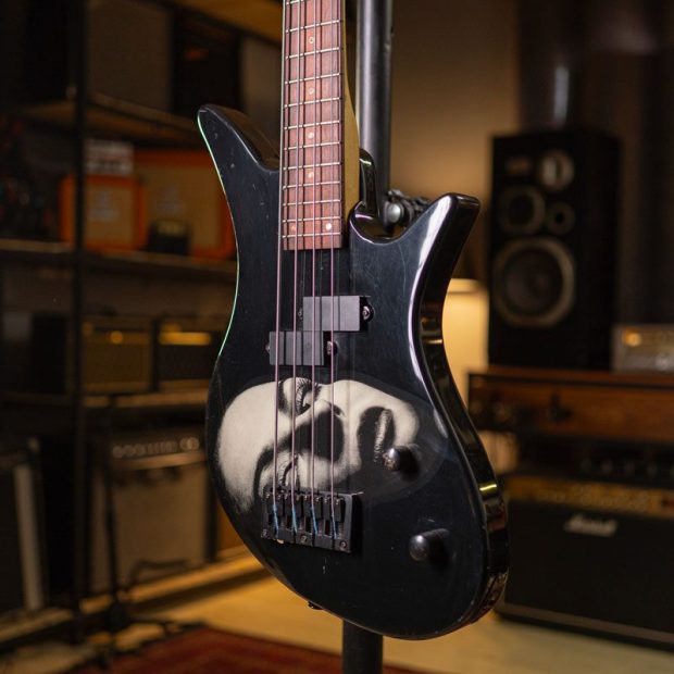 گیتار الکتریک پِرل ریوِر Pearl River Bass Black - تصویر 2