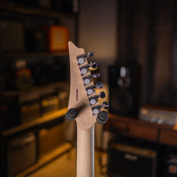 گیتار الکتریک طرح آیبانِز Ibanez HSS Strat RED - تصویر 4