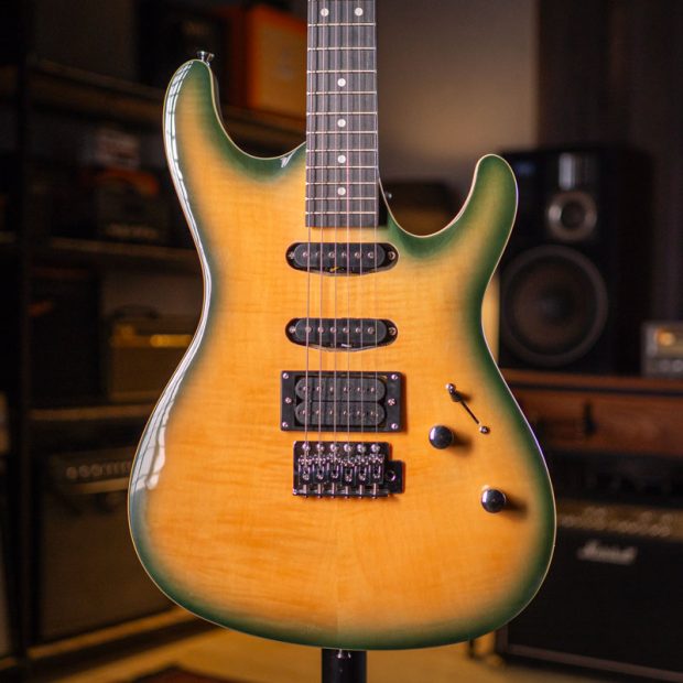 گیتار الکتریک طرح آیبانِز Ibanez HSS Strat Green - تصویر 1