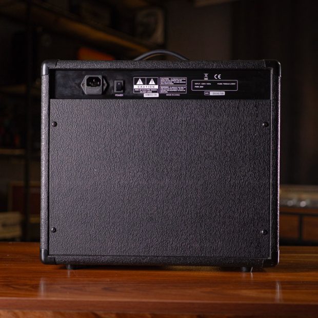 امپ گیتار آکوستیک اِستَگ Stagg 20 AA R Acoustic/mic Combo - تصویر 5