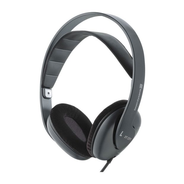 beyerdynamic-dt-231-pro-01-800x800-1.jpg هدفون بیرداینامیک Beyerdynamic DT 231 Pro - تصویر 1