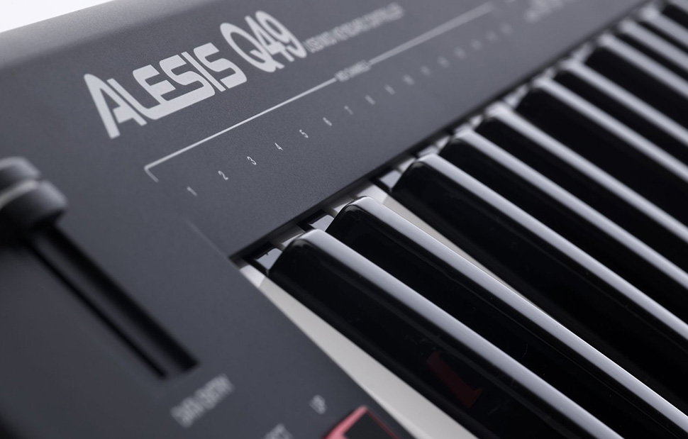 Alesis Q49 میدی کنترلر