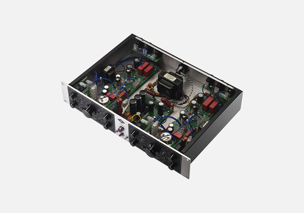 Universal Audio 2-610 پری آمپ Universal Audio 2-610 پری آمپ