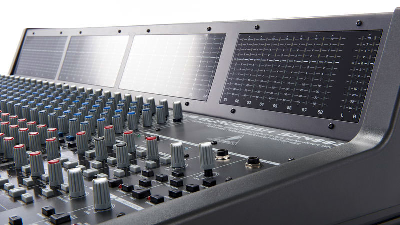 Behringer Eurodesk SX4882 میکسر Behringer Eurodesk SX4882 میکسر