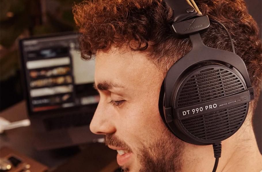 Beyerdynamic DT 990 Pro Black Edition هدفون Beyerdynamic DT 990 Pro Black Edition هدفون