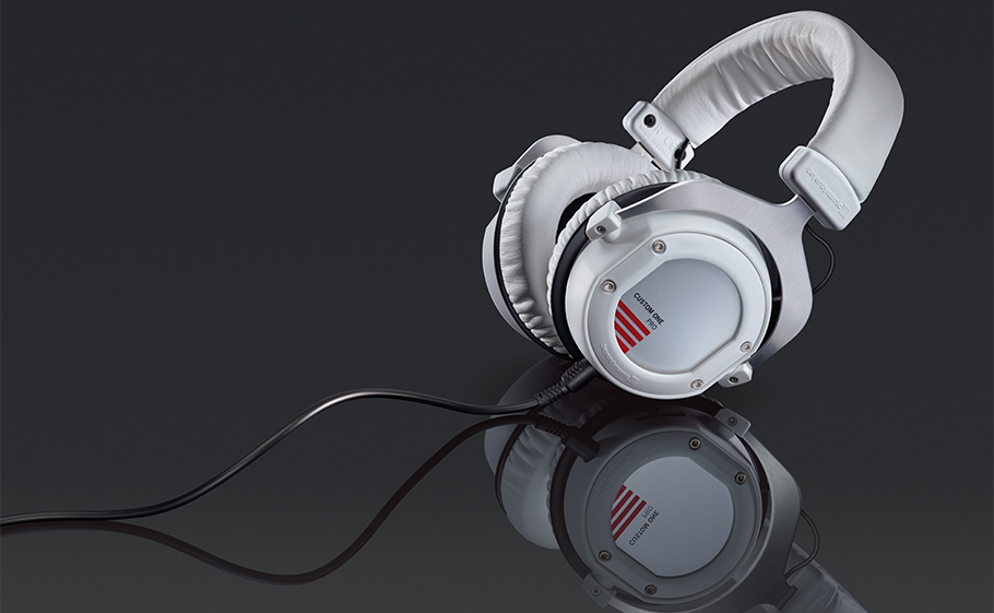 BeyerDynamic Custom One Pro Plus هدفون BeyerDynamic Custom One Pro Plus هدفون