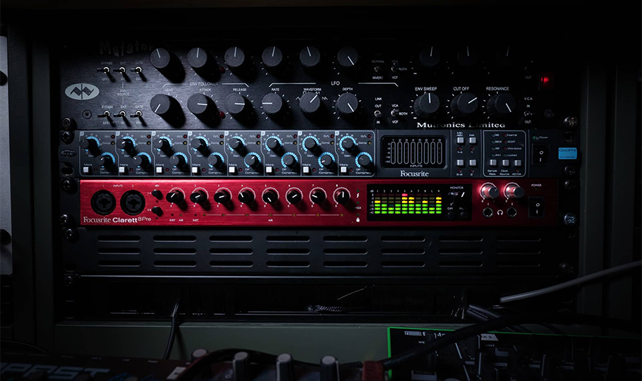 کارت صدا مخصوص سیستم عامل مک Focusrite Clarett 8Pre کارت صدا مخصوص سیستم عامل مک Focusrite Clarett 8Pre