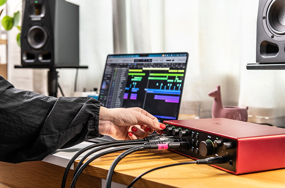کارت صدا Focusrite Scarlett 18i16 4th Gen