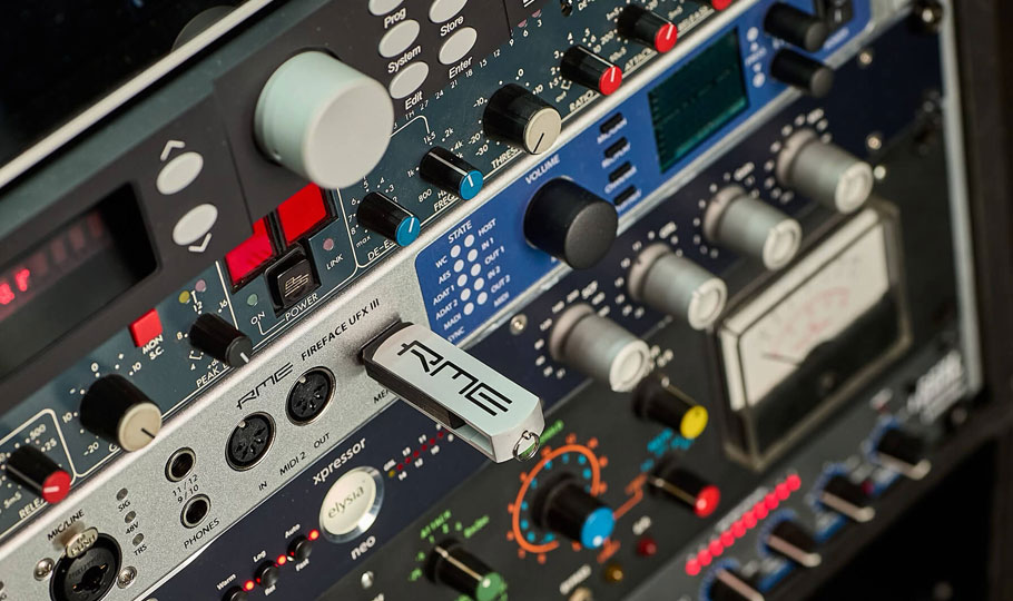 کارت صدا RME Fireface UFX III کارت صدا RME Fireface UFX III